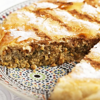 Bastilla au poulet et amandes